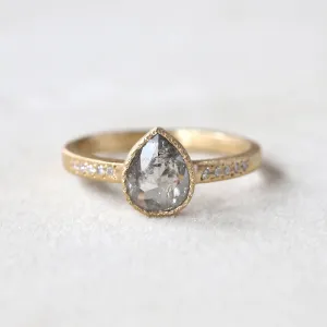 0.93ct grey diamond ring