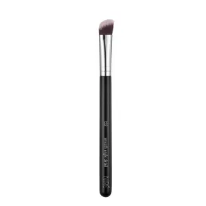 152 Smooth Angle Detail Brush