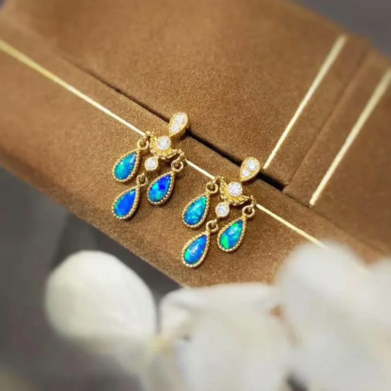 18K Gold Pear Cut Natural Opal  Diamond Exquisite Earrings