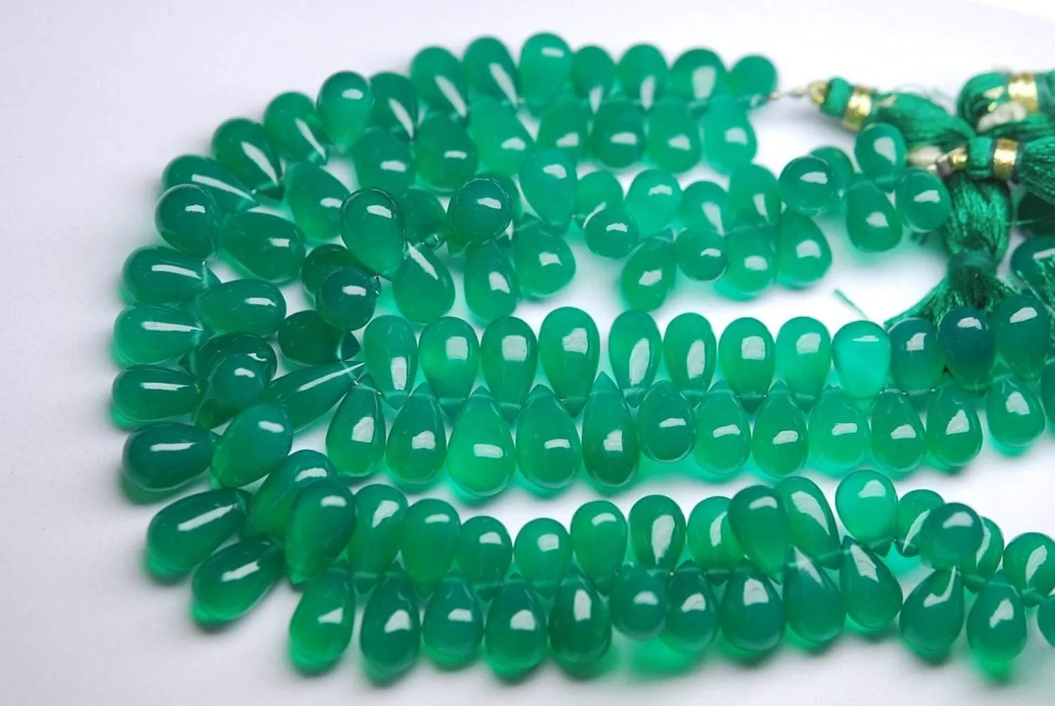30 Pcs,Super Finest,Green Onyx Smooth Drops Briolettes, 10-12mm Large Size