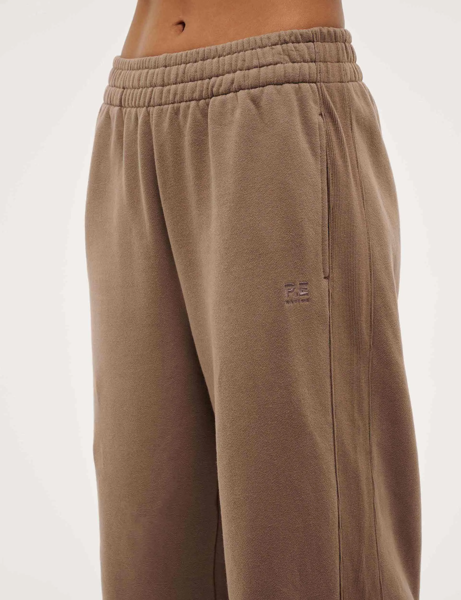 Adventure Trackpant - Taupe