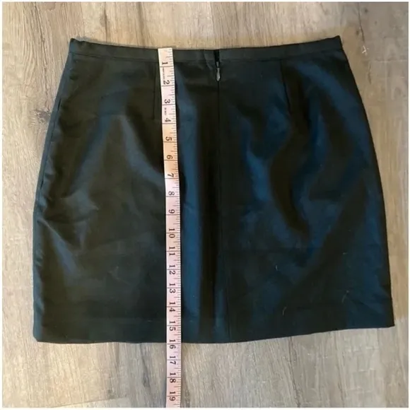 Banana Republic Womens Blue and Black Mini Skirt 6 NWT