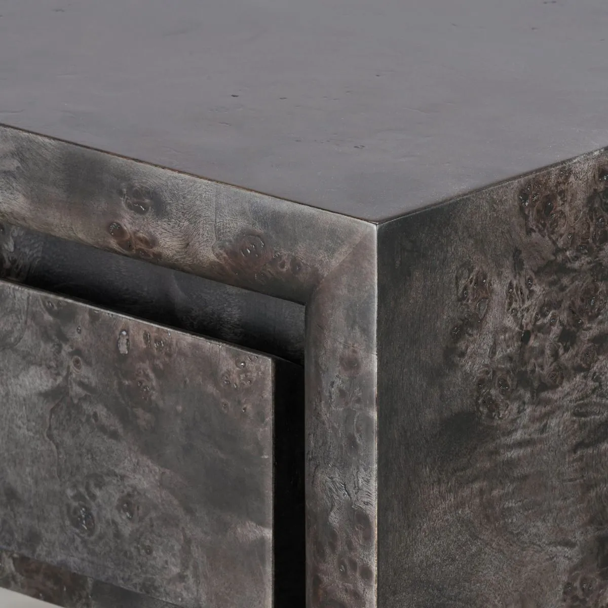 Beatrice Console / Arabica Burl