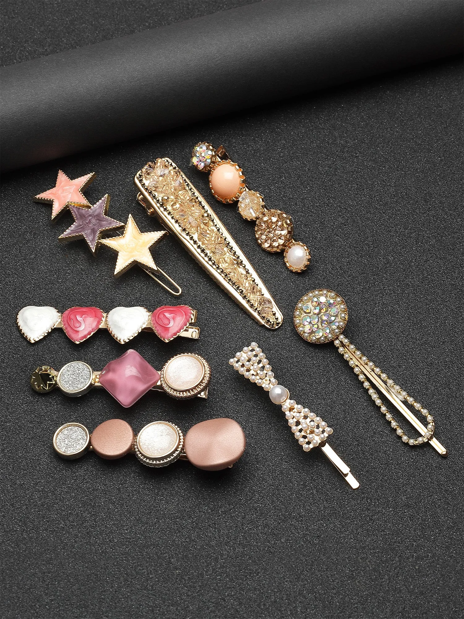 Bohey by KARATCART Set of 8 Multicolor Hair Clips for Women