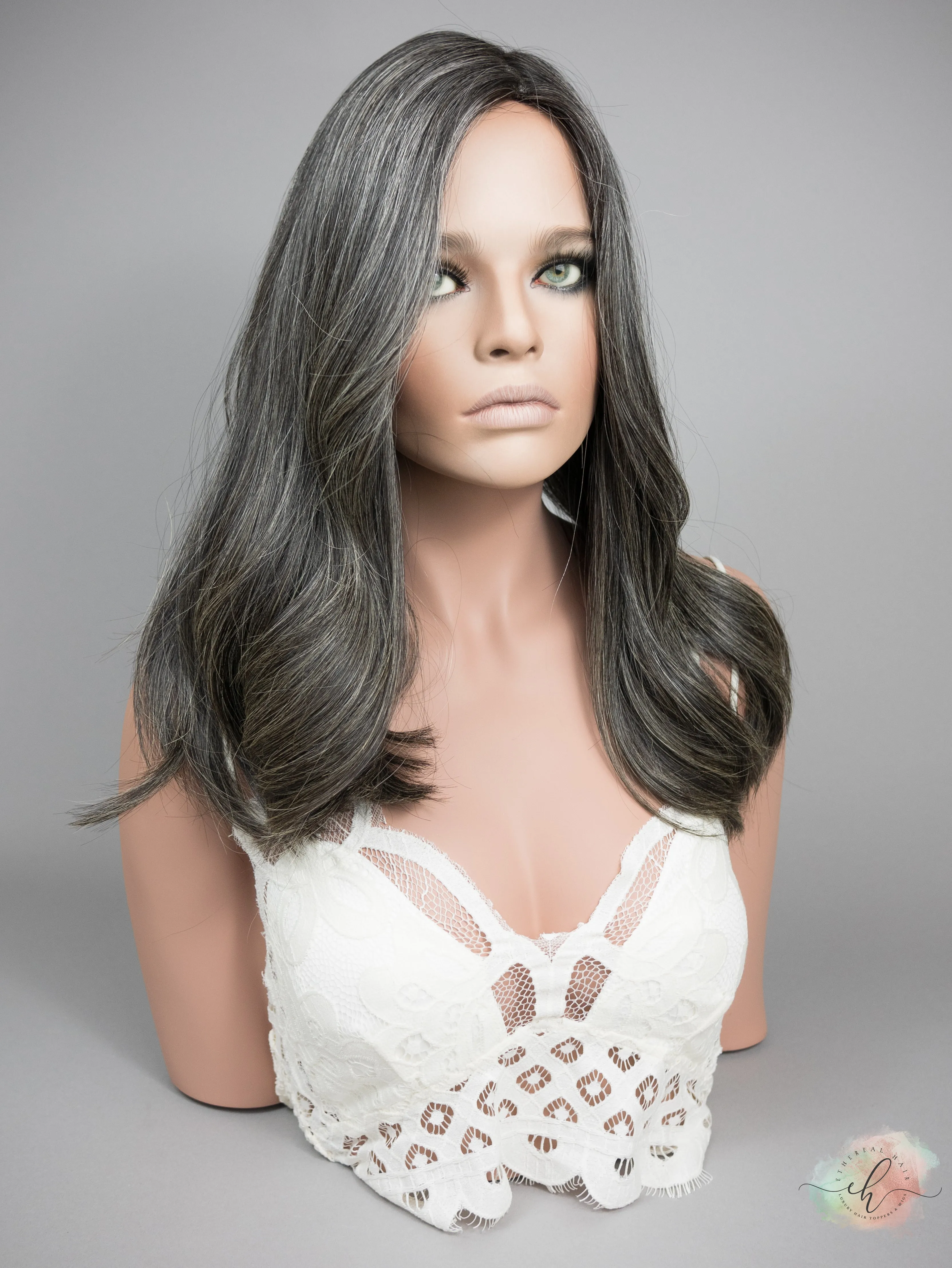 “DELLA" Exquisite Wig: Silk Top, Sz. M, 19-20"