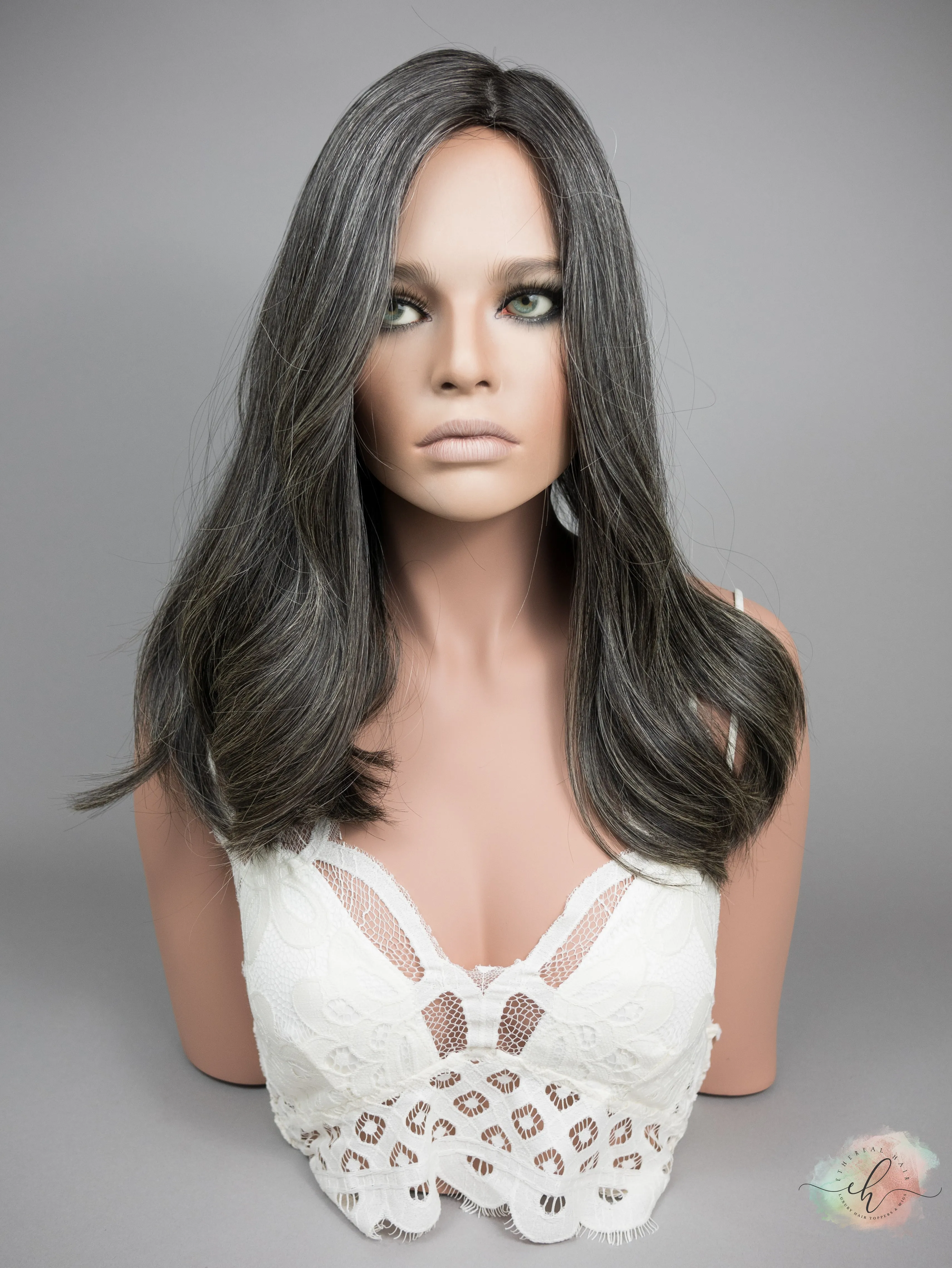 “DELLA" Exquisite Wig: Silk Top, Sz. M, 19-20"