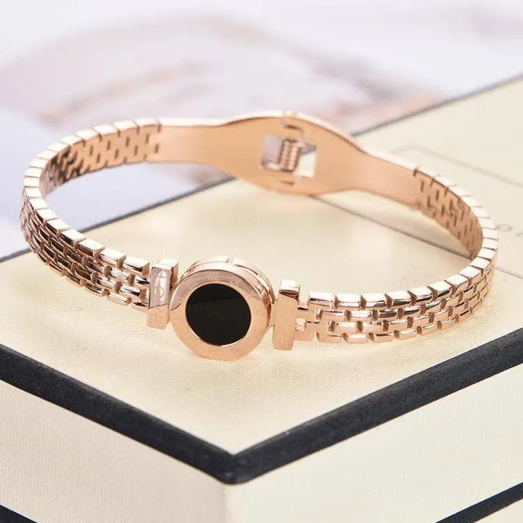 Diamond Exquisite Hollow Alloy Steel Bracelet