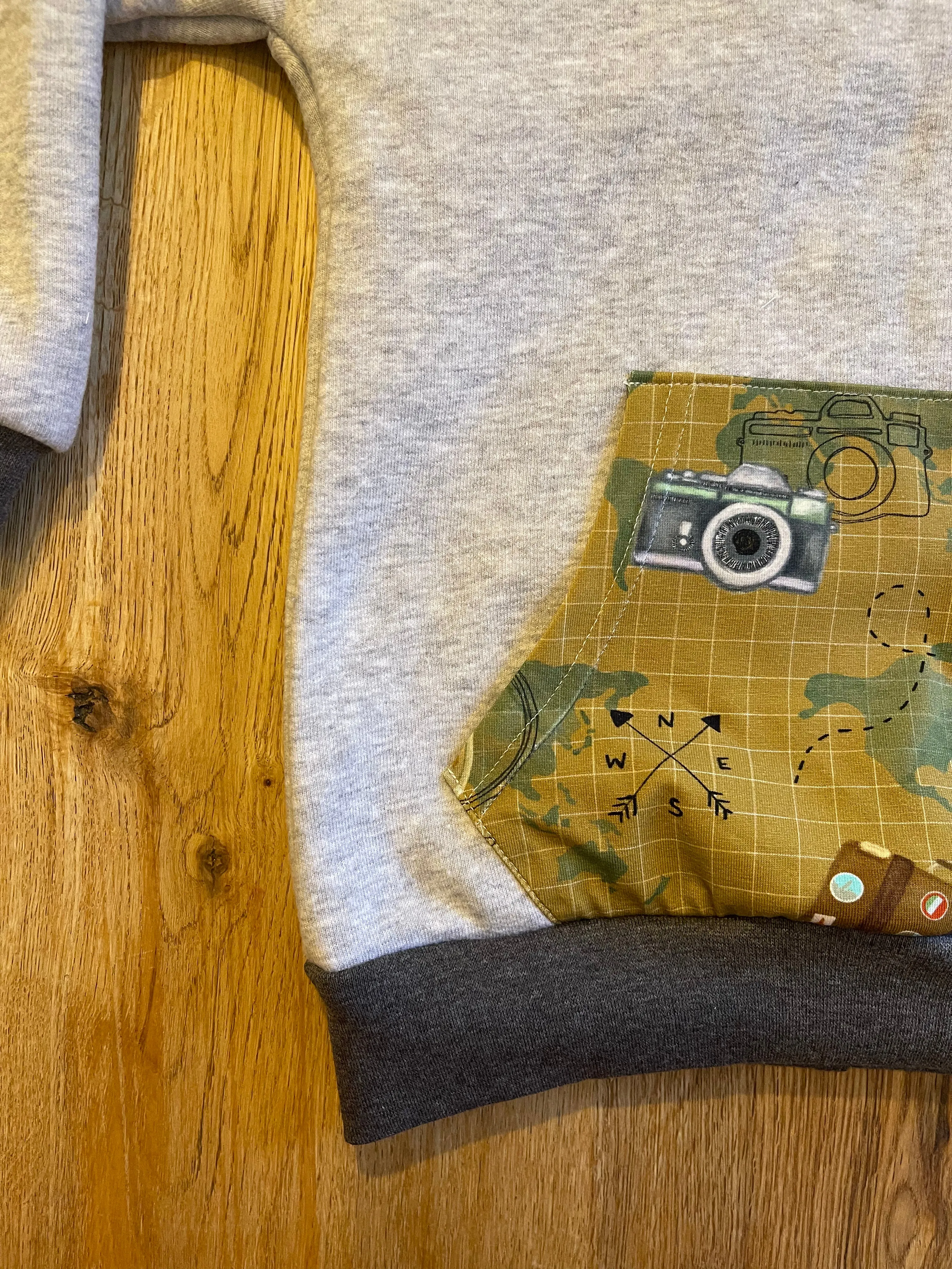 Explorer Hoodie - 5-6 Years