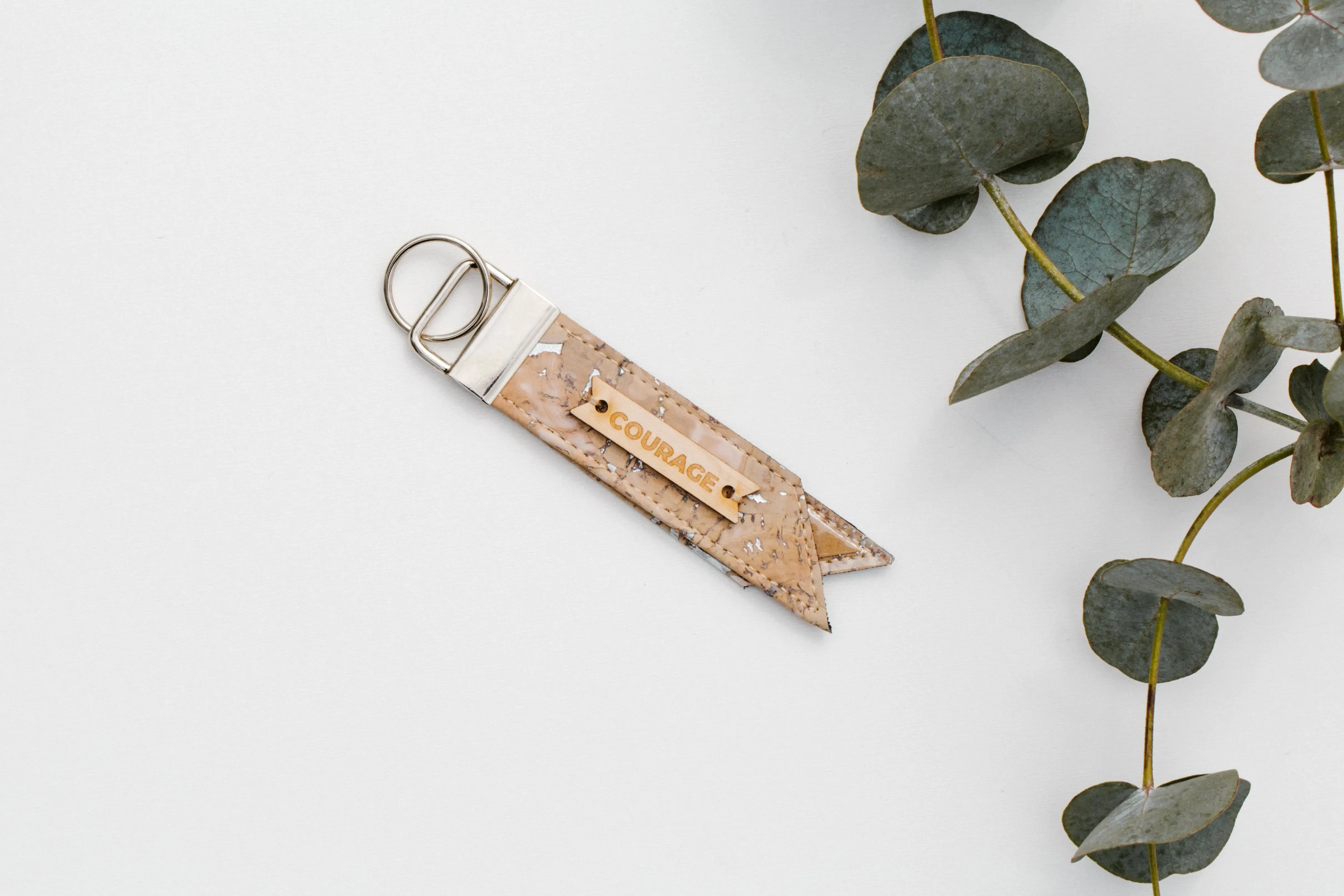 EXPLORER keychain luggage tag