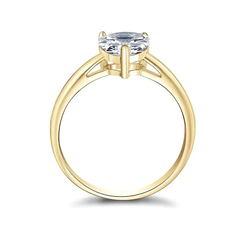 Exquisite 10k Yellow Gold Heart Diamond Solitaire Engagement Ring
