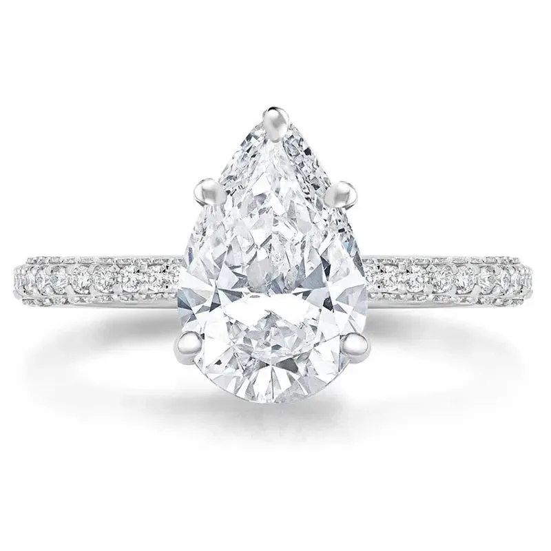 Exquisite 5.0 Ctw Diamond Engagement Ring
