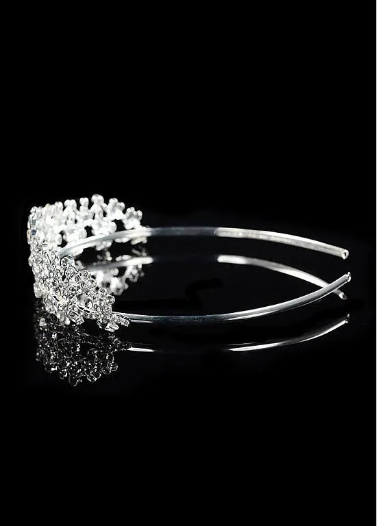 Exquisite Alloy Wedding Tiara With Rhinestones
