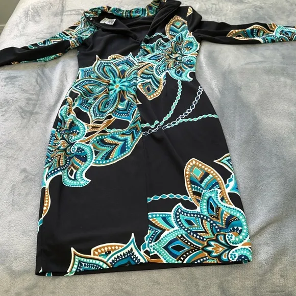 Exquisite Cache dress, fully lined with ruched neckline, grandmacore
