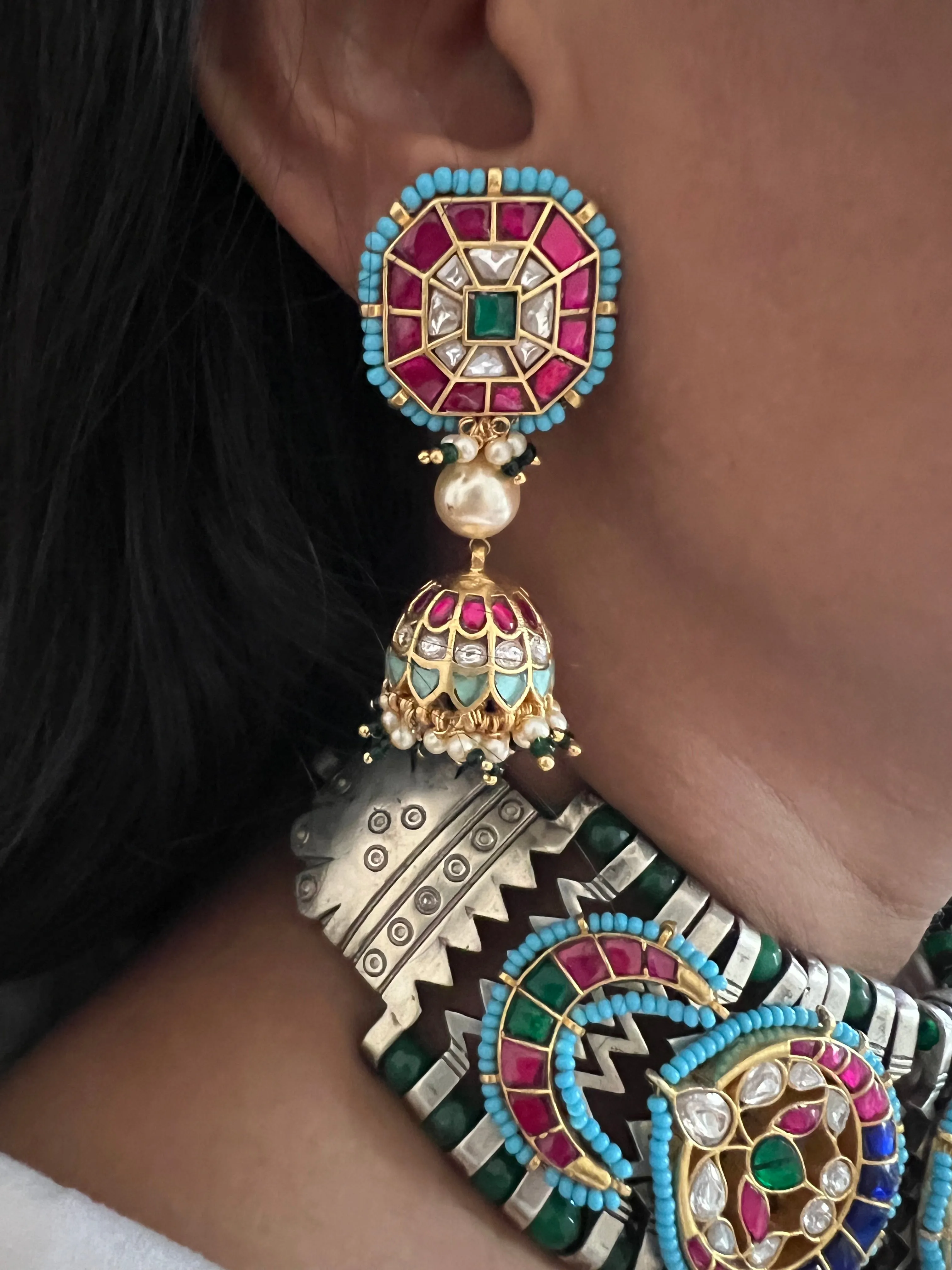 Exquisite Choker Necklace Set - A Masterpiece of Elegance