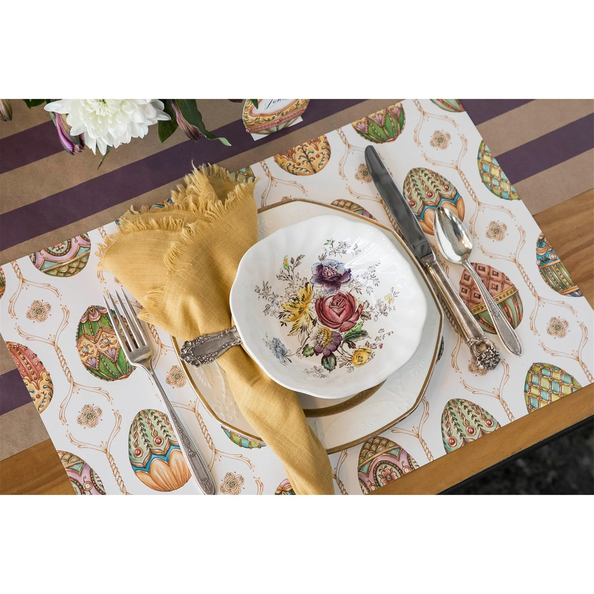 Exquisite Egg Hunt Paper Placemats