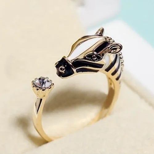 Exquisite Gold Zebra Ring