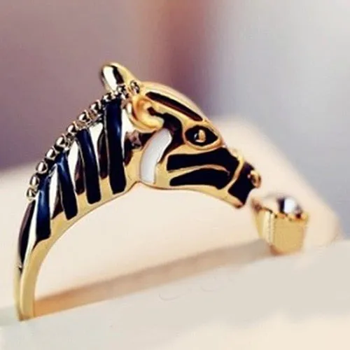 Exquisite Gold Zebra Ring