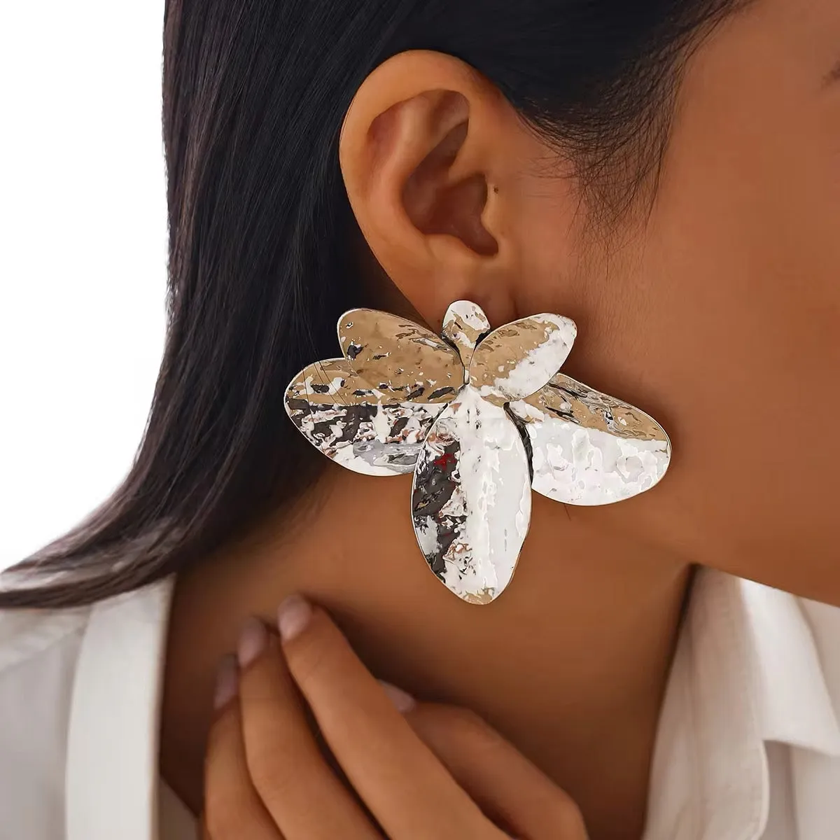 Exquisite Metal Big Flower Drop Earrings