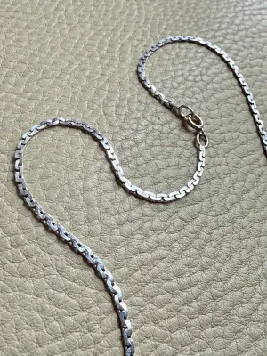 Exquisite! Vintage 18k White Gold Virola Chain Necklace - 19.3 inch length