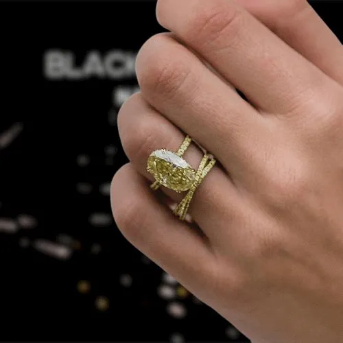 Exquisite Yellow Gold Oval Cut Yellow Sapphire Ring Set
