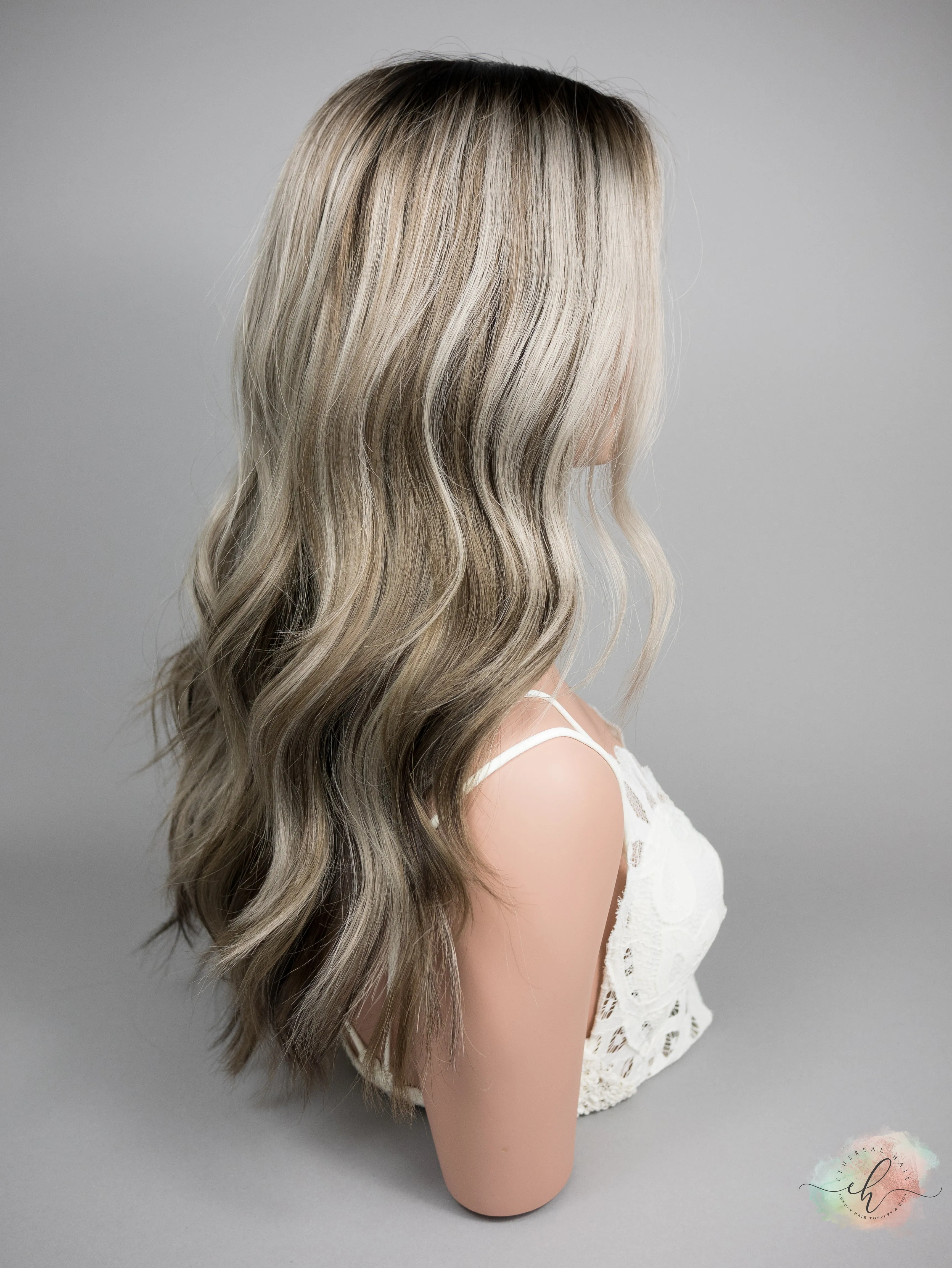 “FOXY" Exquisite Wig: Lace Top, Sz. M, 22"