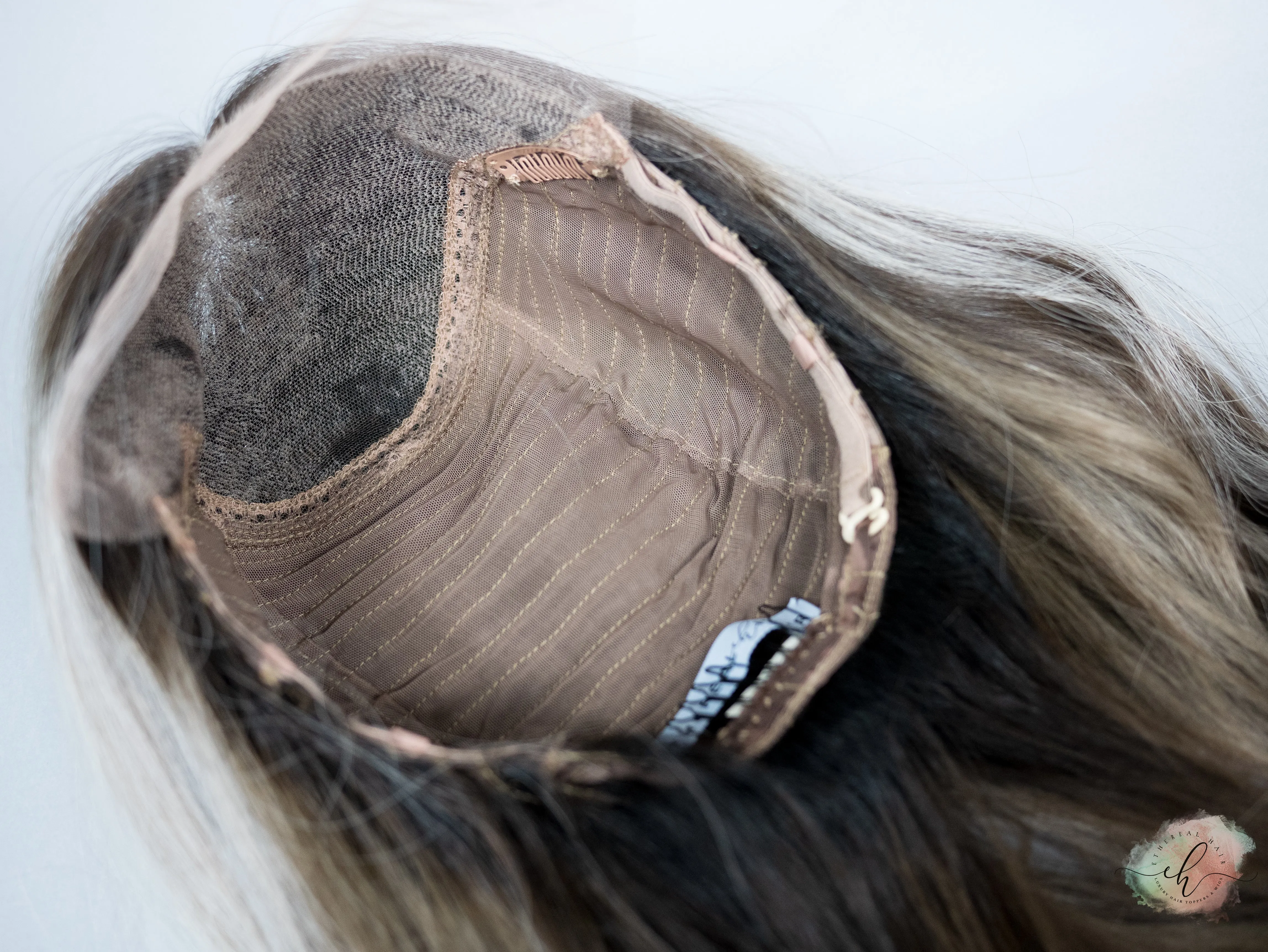 “FOXY" Exquisite Wig: Lace Top, Sz. M, 22"