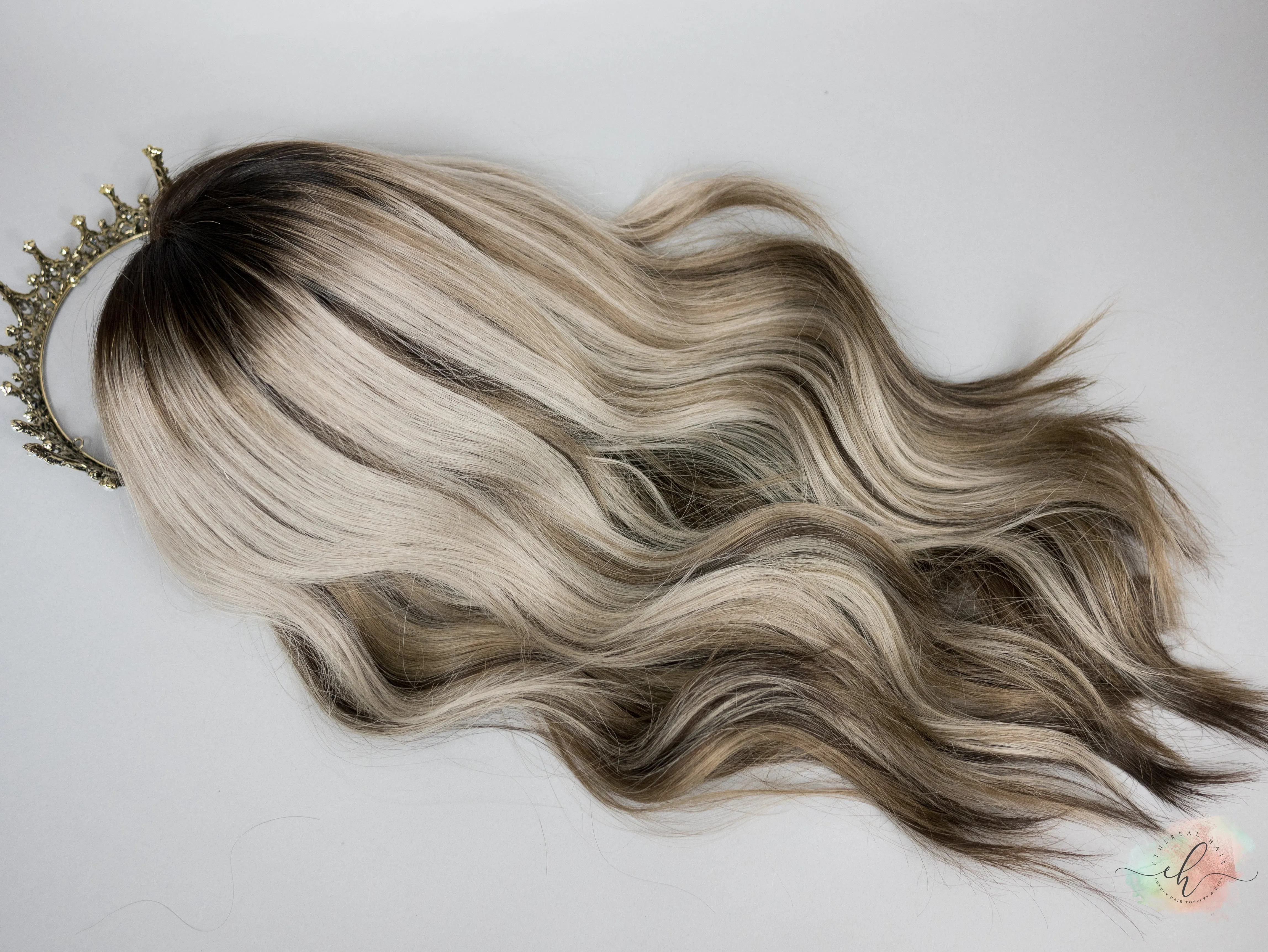 “FOXY" Exquisite Wig: Lace Top, Sz. M, 22"