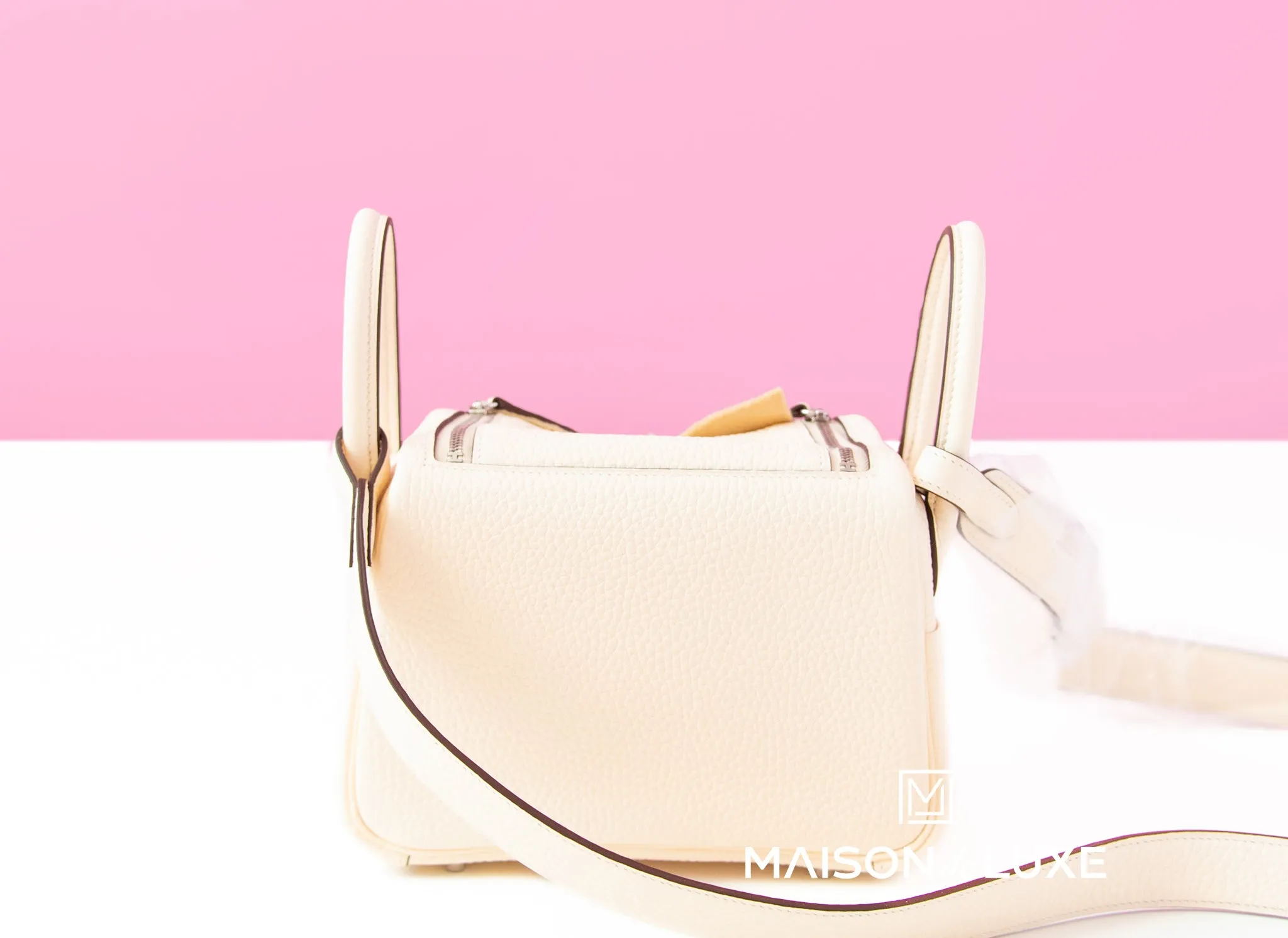 Hermes Mini Lindy 20 Nata Clemence Palladium Hardware