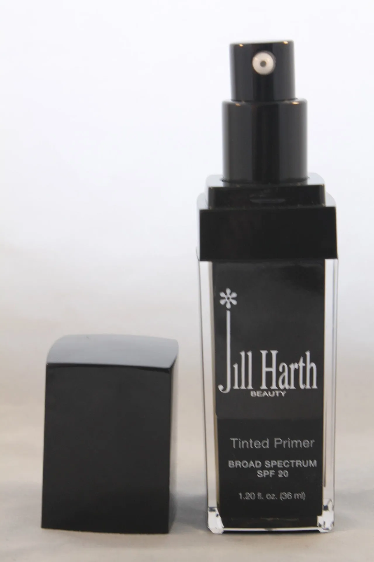 Light Tinted Retexturizing Primer Broad Spectrum SPF 20