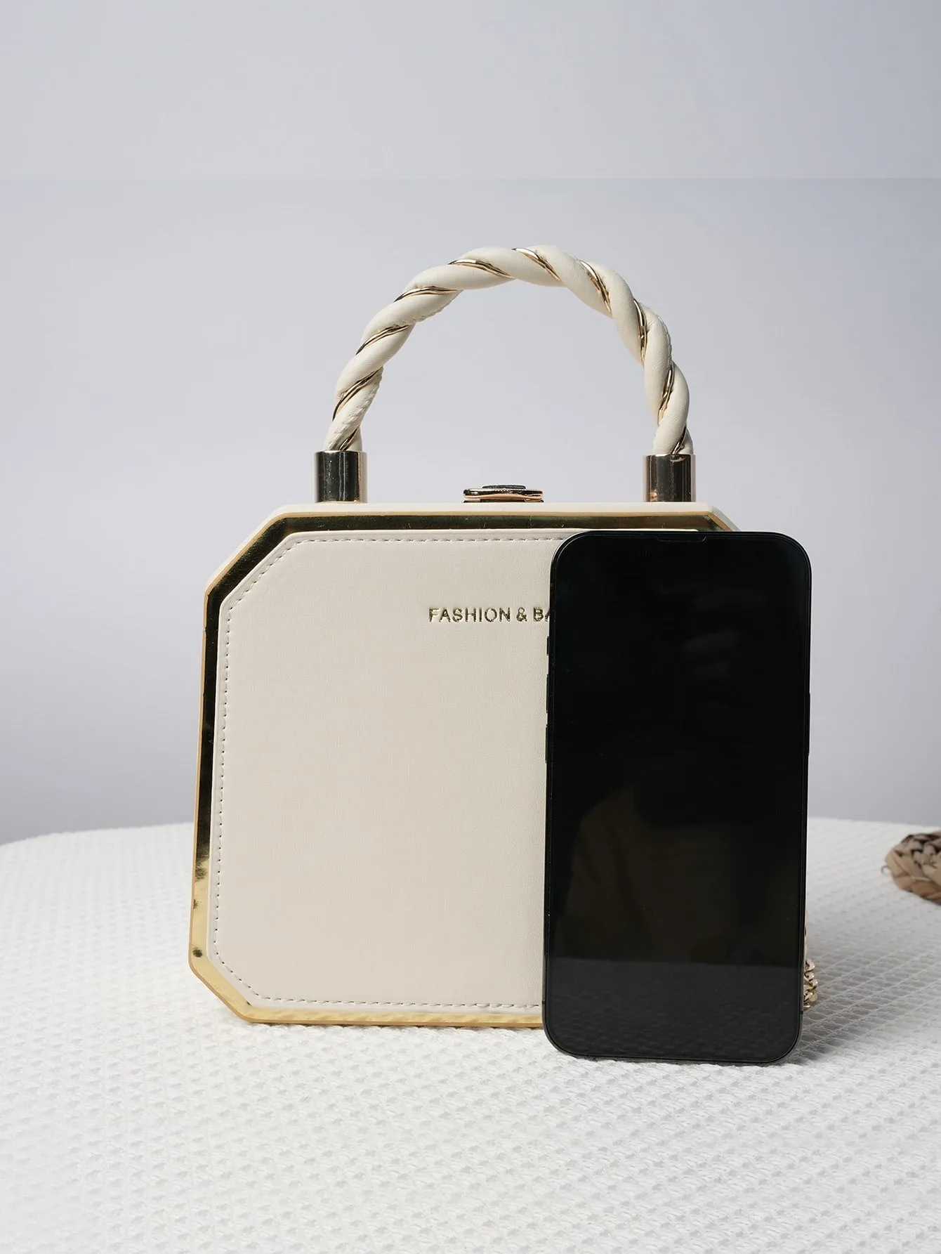 Mini Letter Graphic Chain Box Bag - White