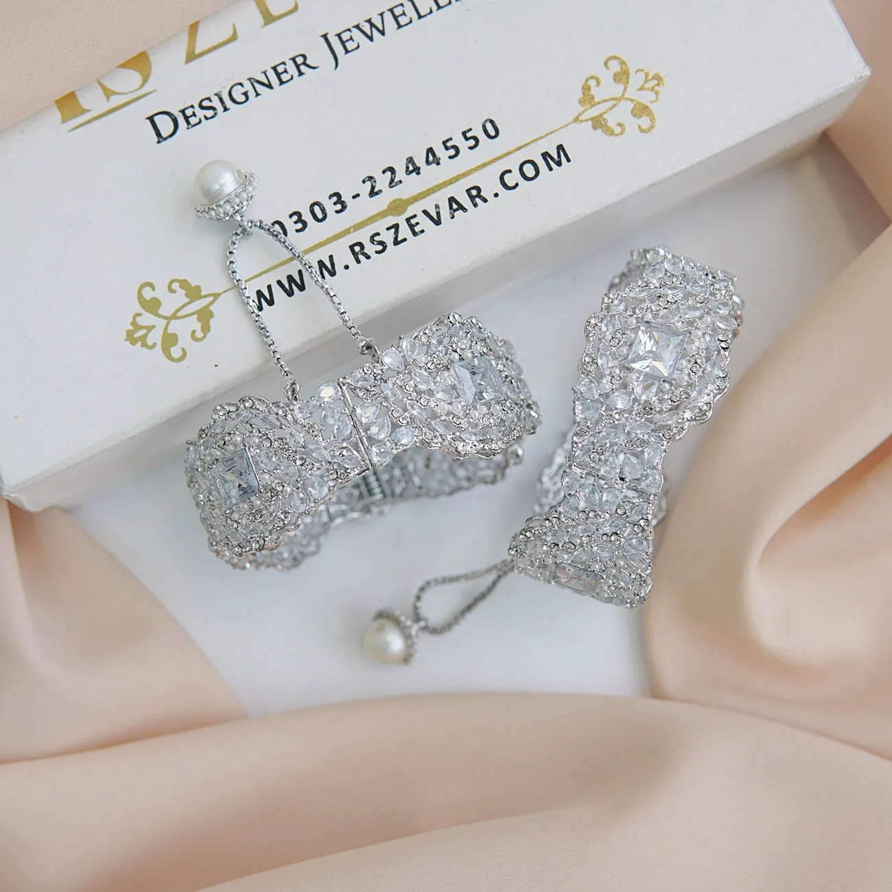 Partywear Zircones Kangan