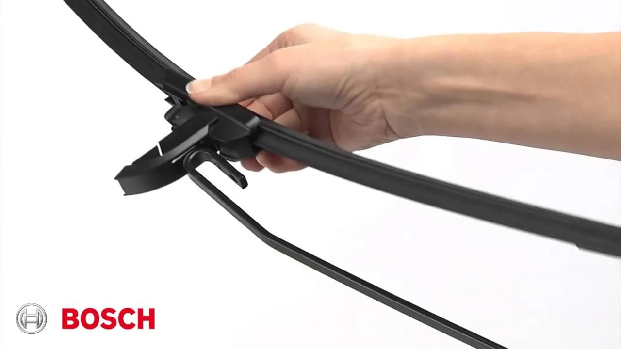 Proton Compact 1995-2001 Bosch Aerotwin Replacement Front Screen Retro Fit Windscreen Wiper Blades   Wurth Screen Wash