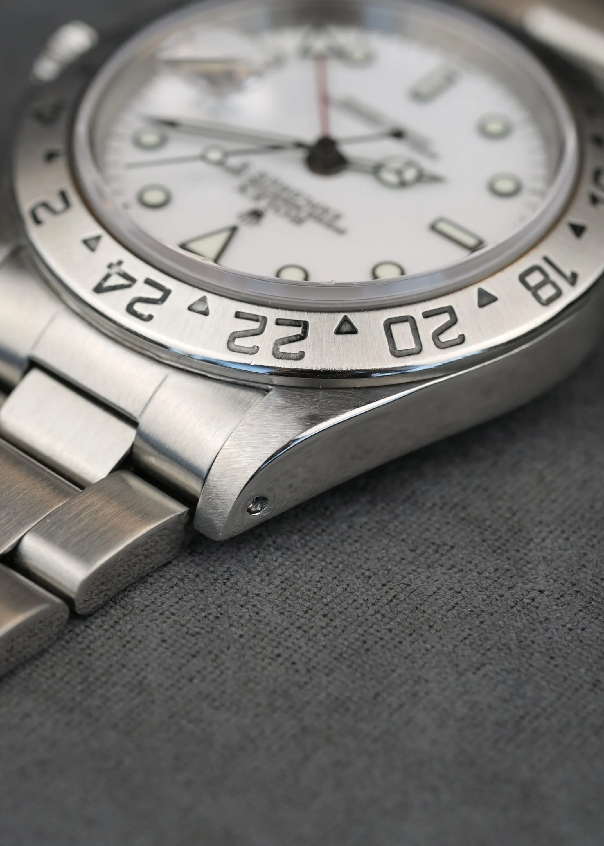 Rolex 16570 Explorer II Polar - 1999