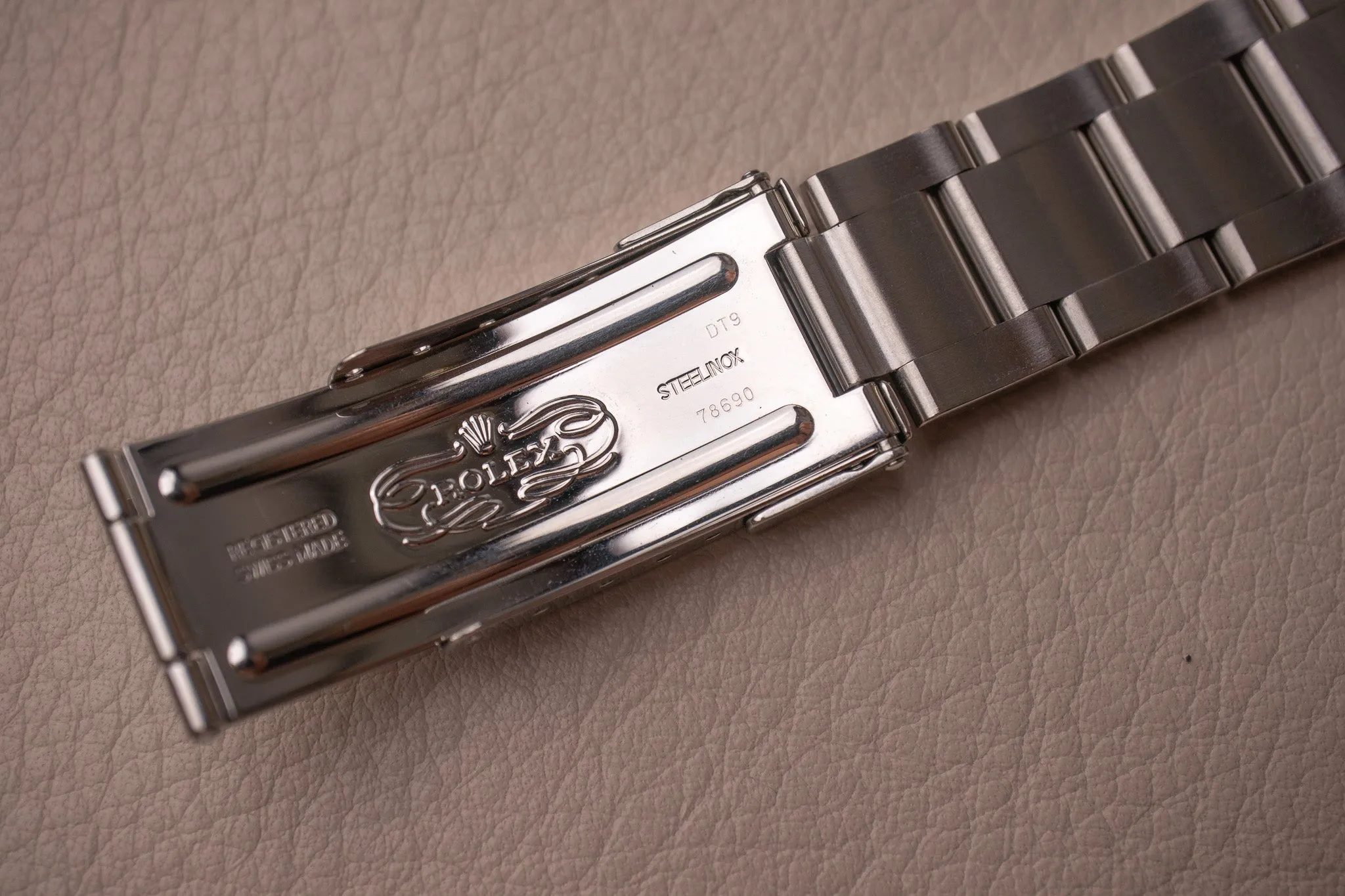 Rolex Explorer I 114270