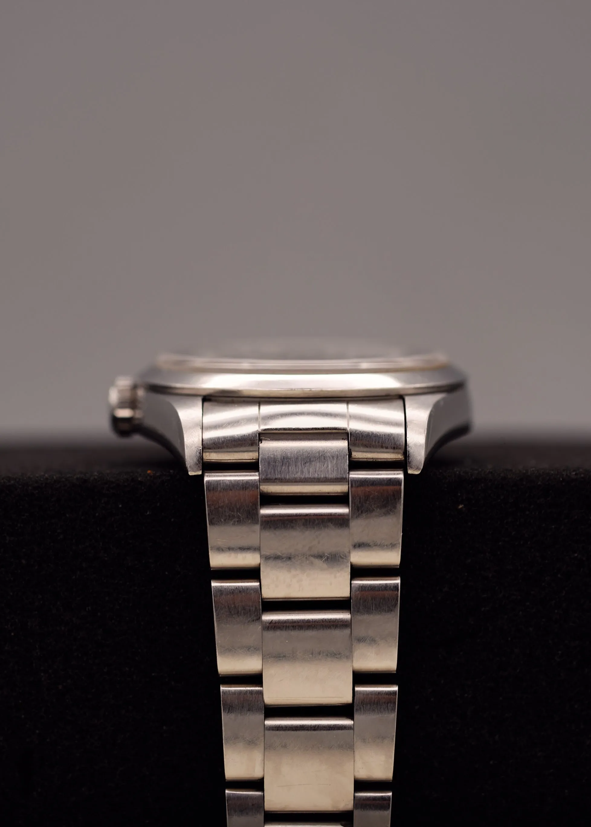 Rolex Explorer i 14270 'Swiss' Only Dial w/Box - 1999