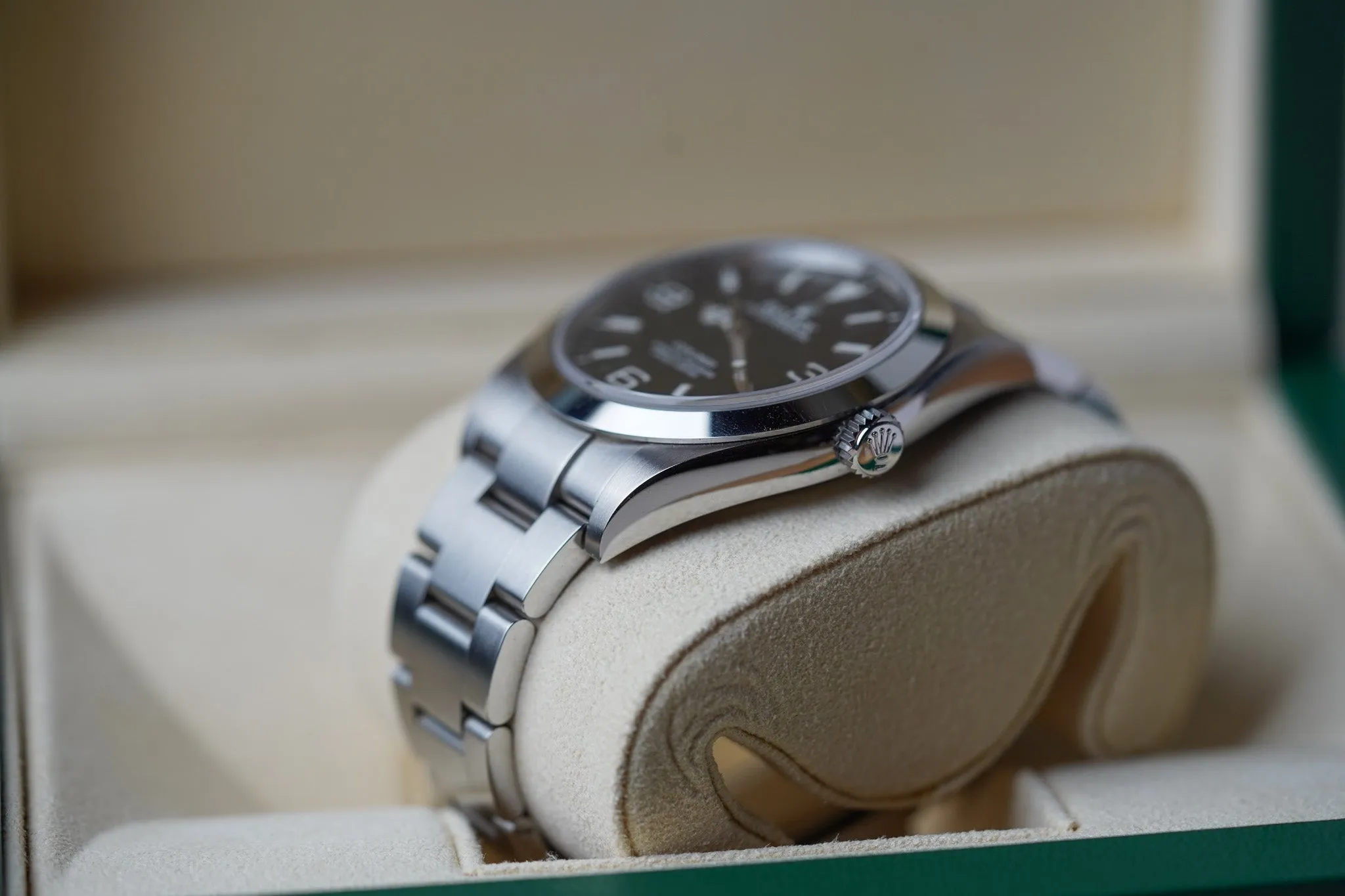 Rolex Explorer I 214270 MK2 Dial