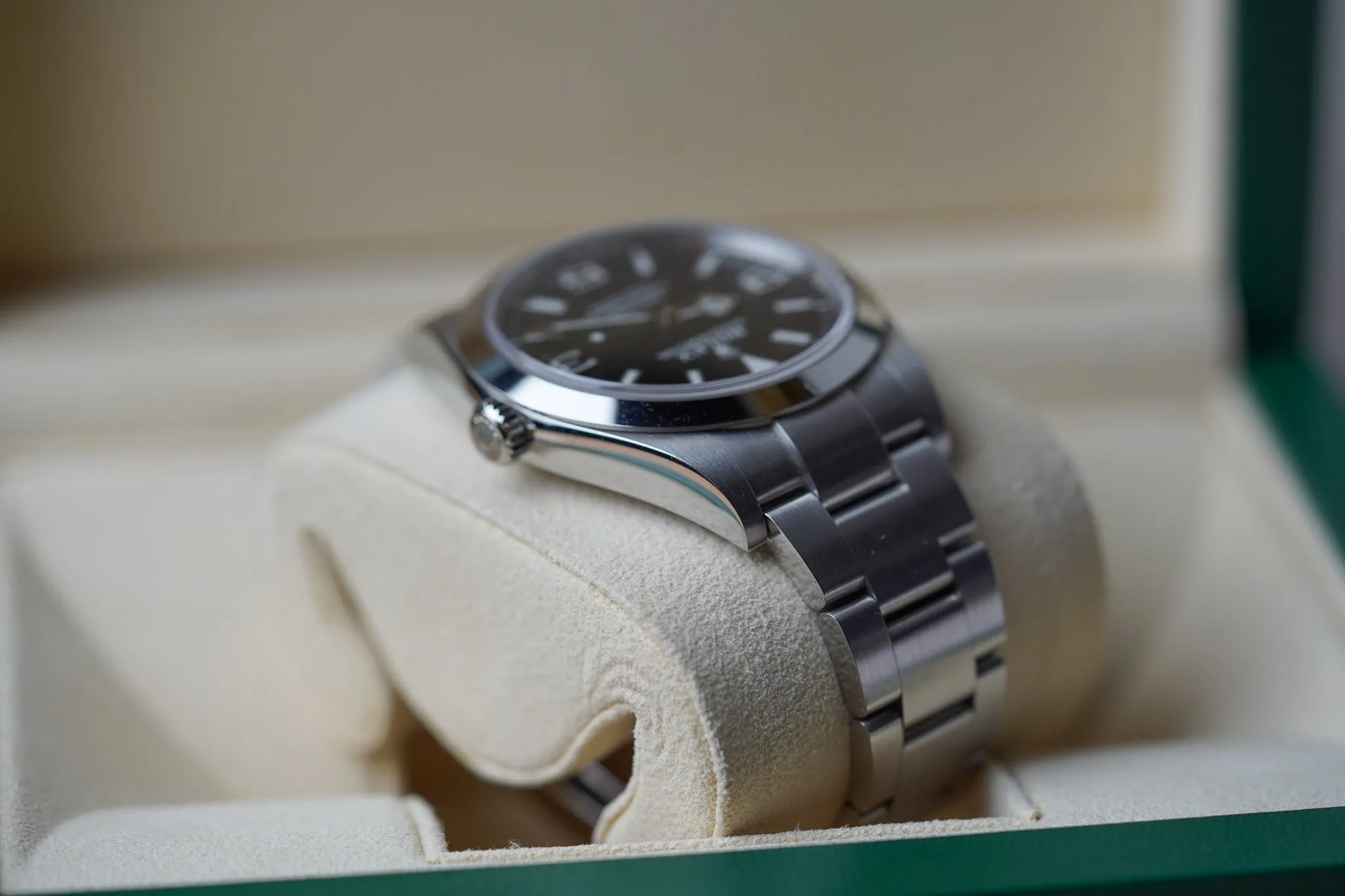 Rolex Explorer I 214270 MK2 Dial