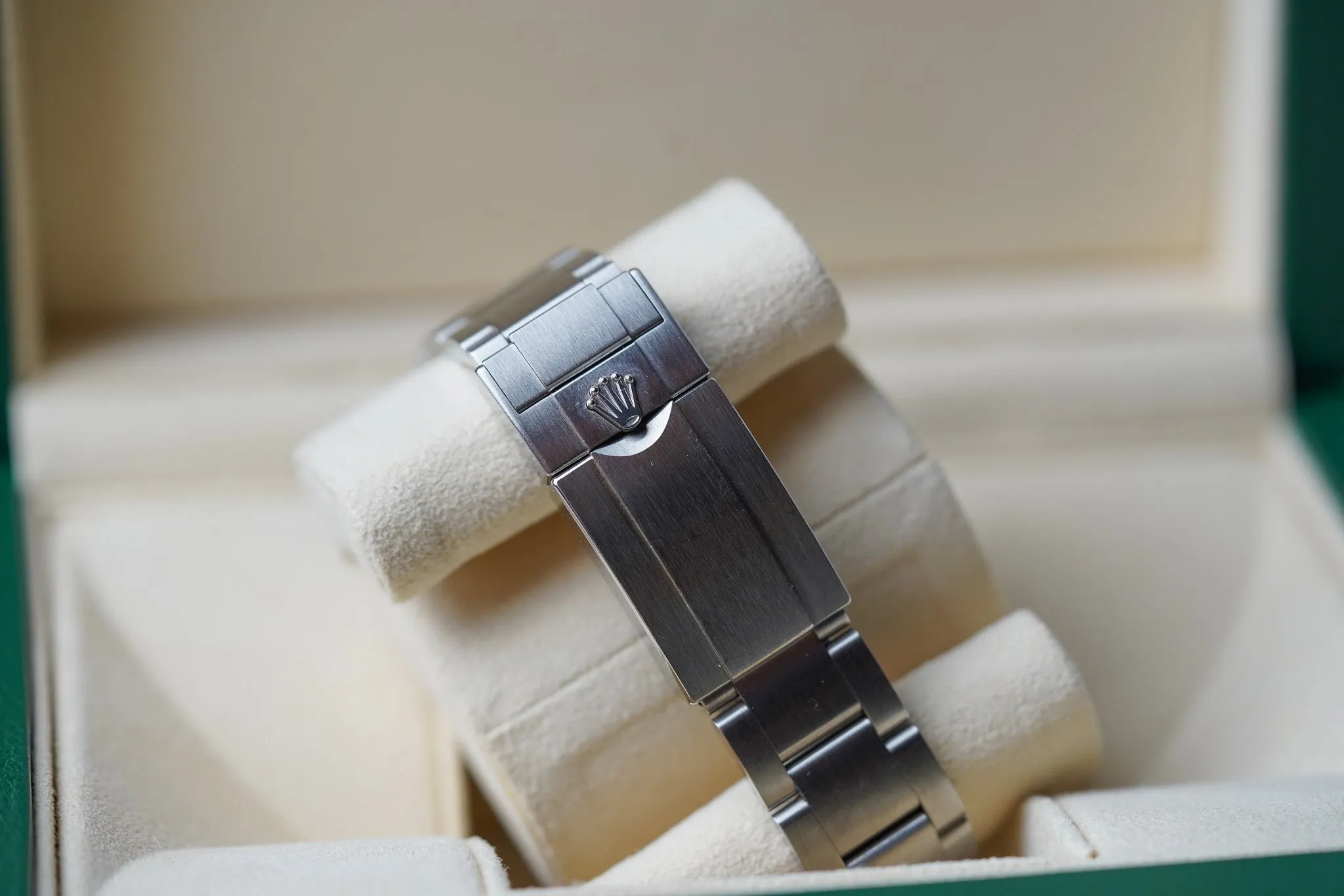 Rolex Explorer I 214270 MK2 Dial