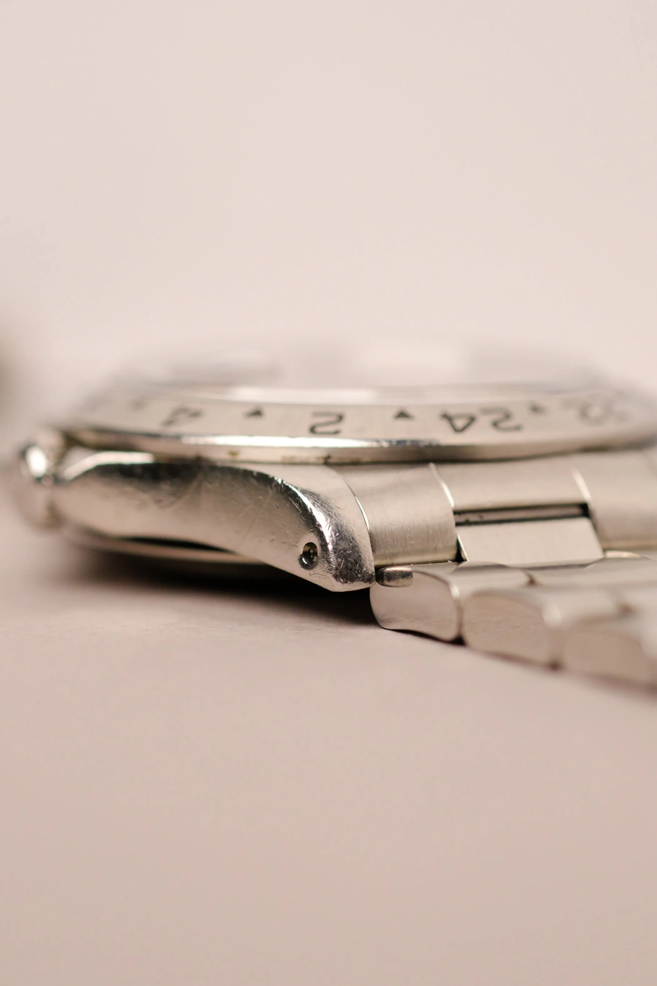 Rolex Explorer ii 16570 Cream Patina - 1996