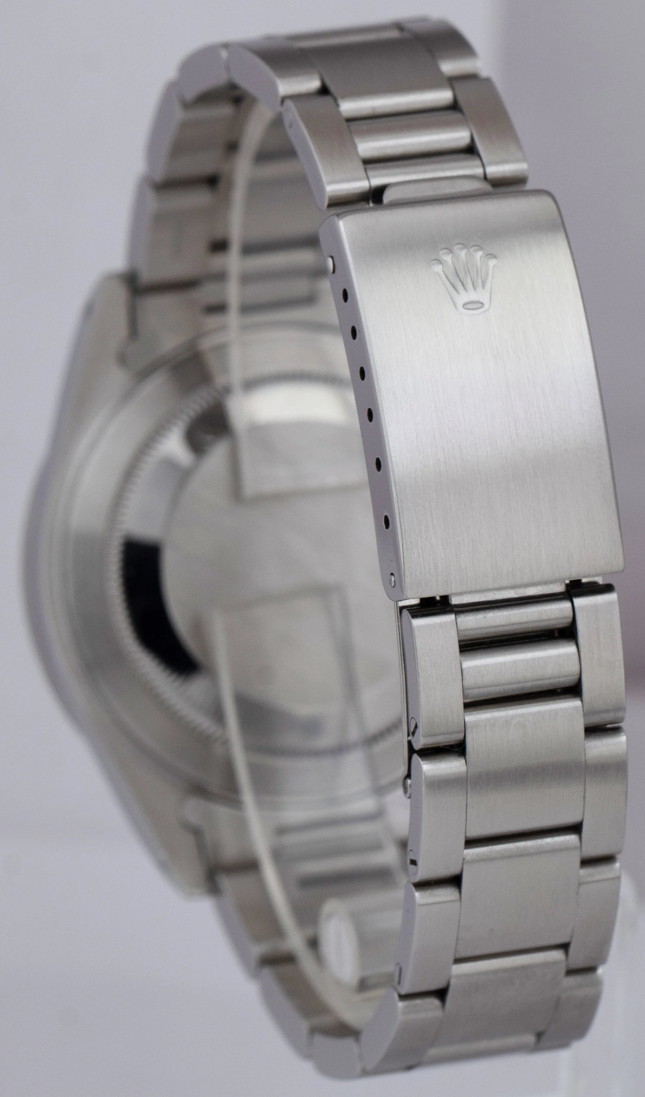 Rolex Explorer II Stainless Steel Black 40mm GMT Date Watch 16570 N-Serial