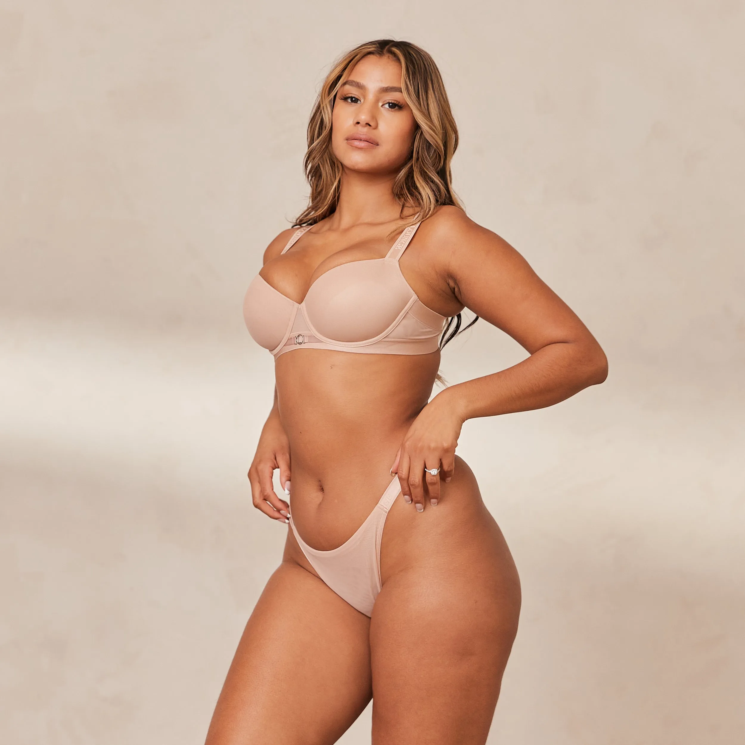 Smooth Mesh T-shirt Soutien-Gorge - Taupe