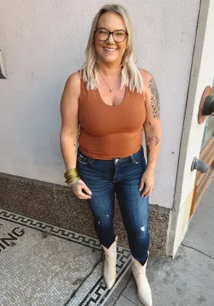 Smooth Style Top-Cinnamon
