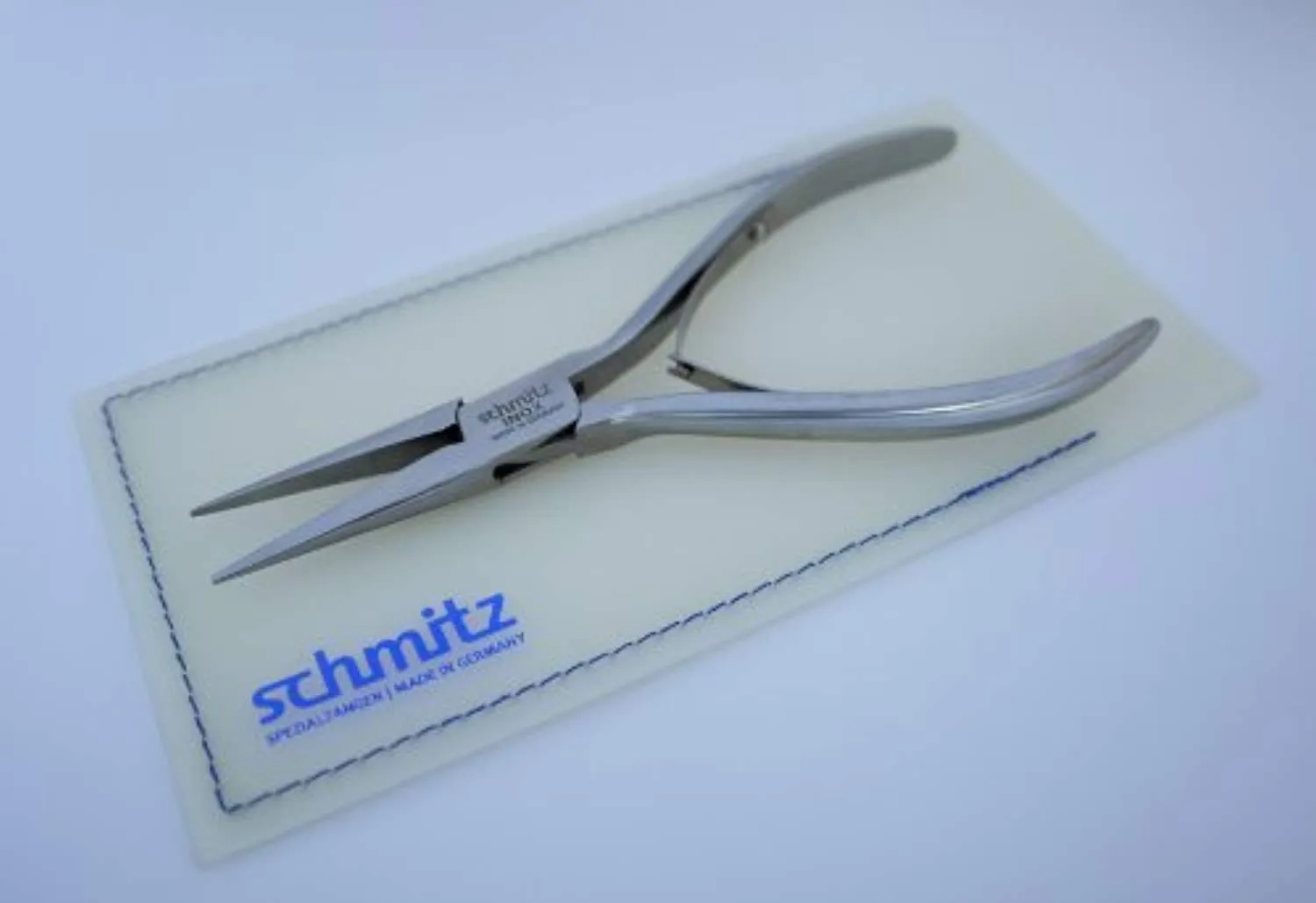 Snipe Nose Pliers 5.3/4'' long, straight and smooth jaws INOX - Stainless steel 4411FP00-RF