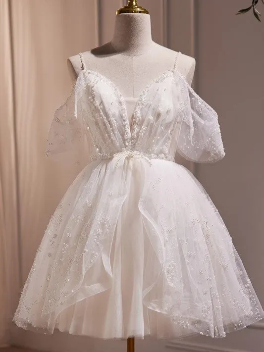 Spaghetti Straps V-Neck Tulle Homecoming Dress with Exquisite Beads