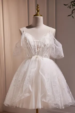 Spaghetti Straps V-Neck Tulle Homecoming Dress with Exquisite Beads