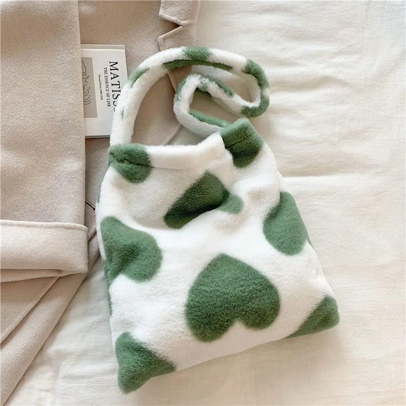 Sue – Plush Heart Pattern Shoulder Bag with Soft Finish