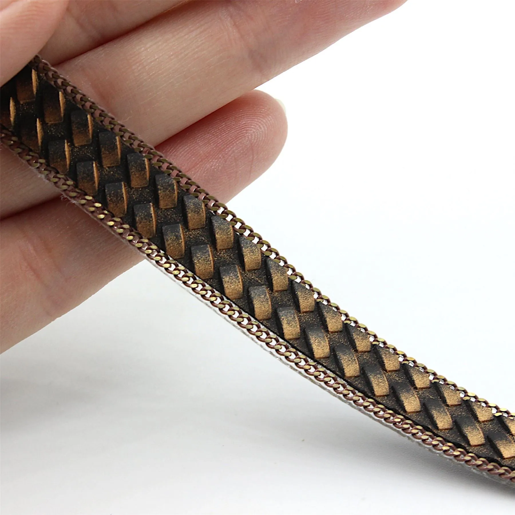 Textured Hotfix Braid with Chain 12mm 5369
