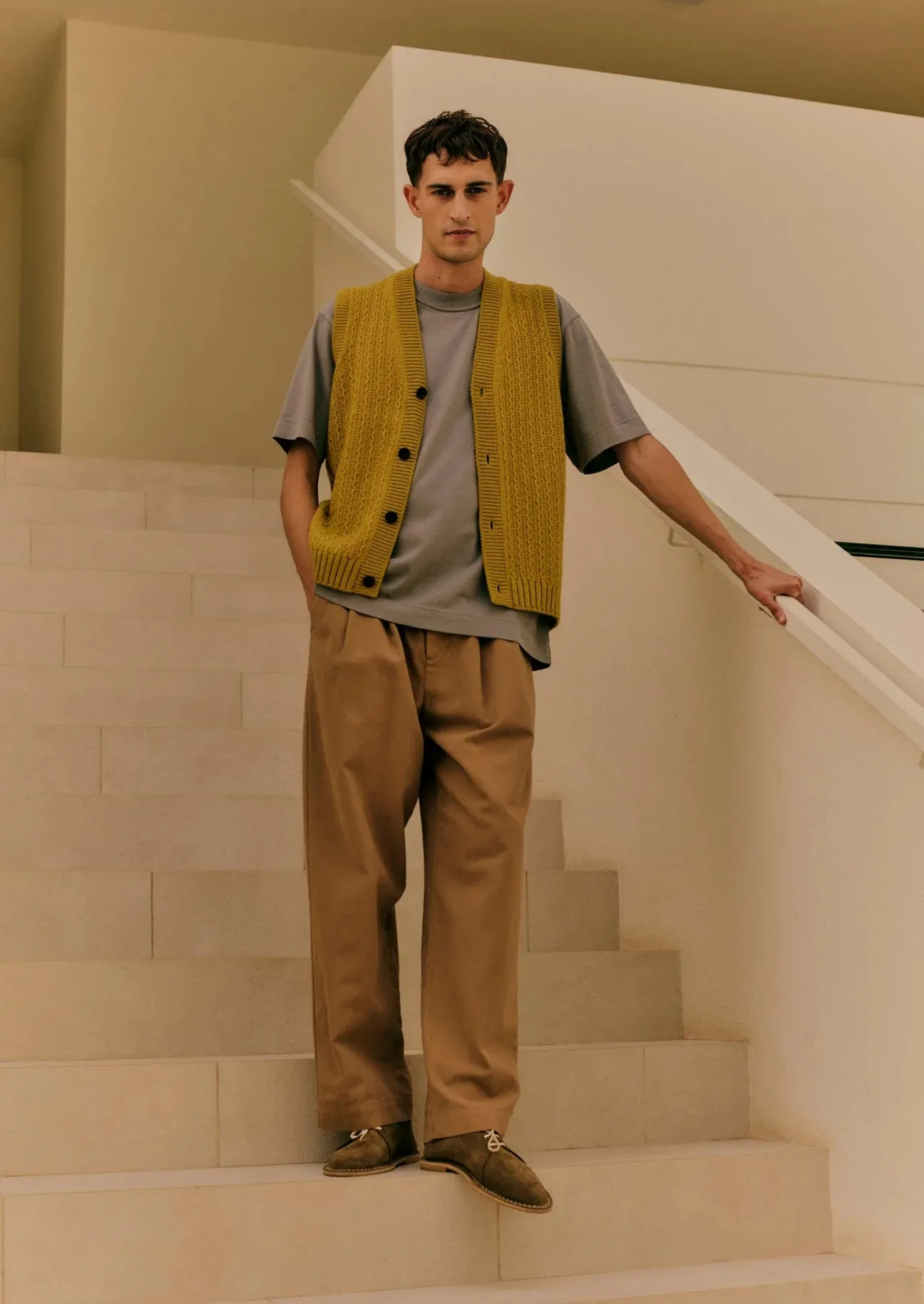 TEXTURED VEST