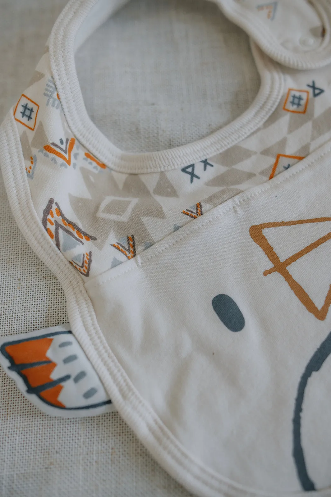 The Bird Patterned Bib - BABY