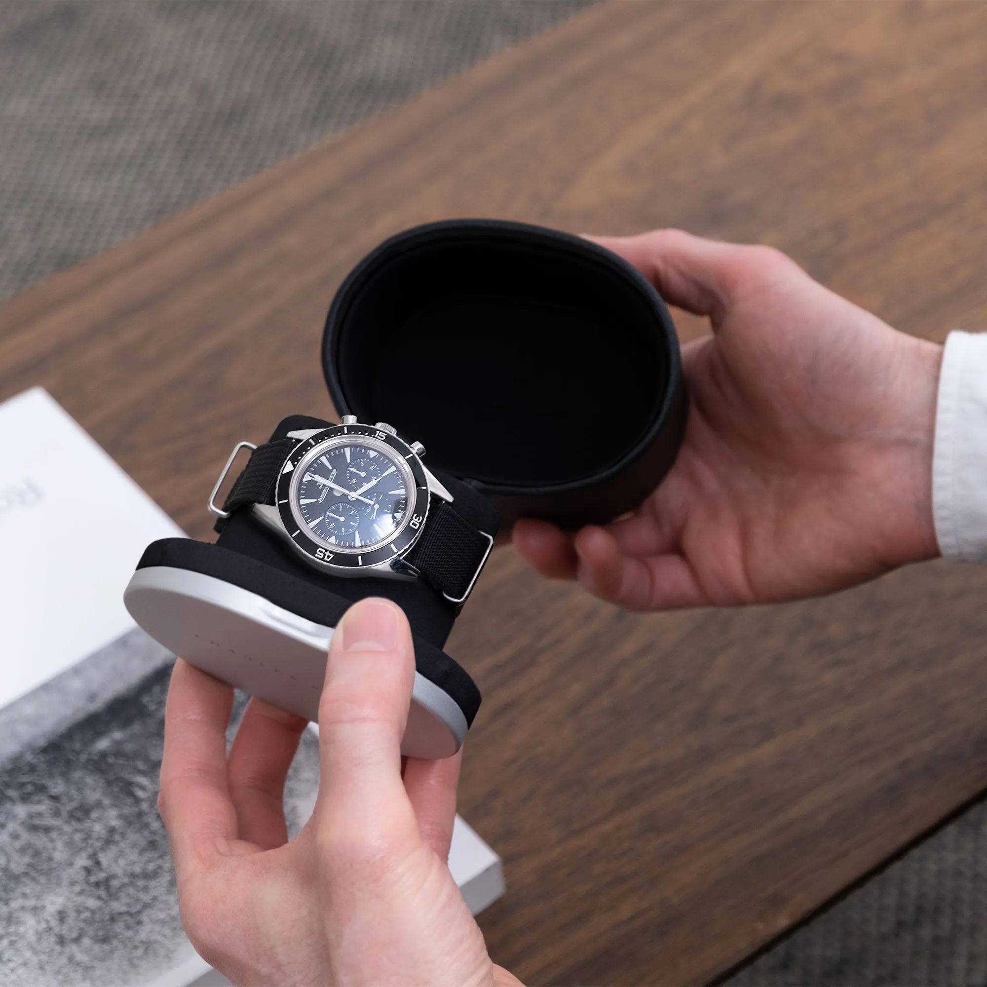 THEO WATCH ROLL - BLACK / GREY
